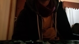 ラテン系アメリカ人はポルノキャップ4のためだけに彼自身に触れます